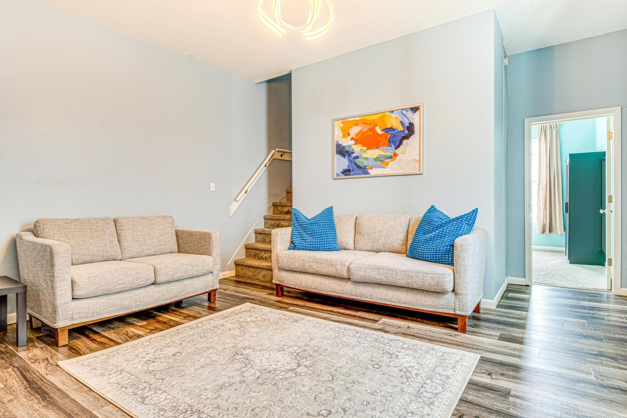 1 Mi To Dtown And Lucas Oil Stadium In Indy! Holiday home